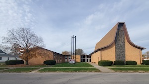 First Baptist Chariton